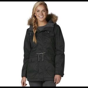 Oakley Black Fur Hood Sherpa Tamarack Parka Jacket